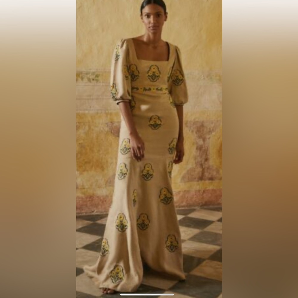 Agua Bendita Perfect linen dress.